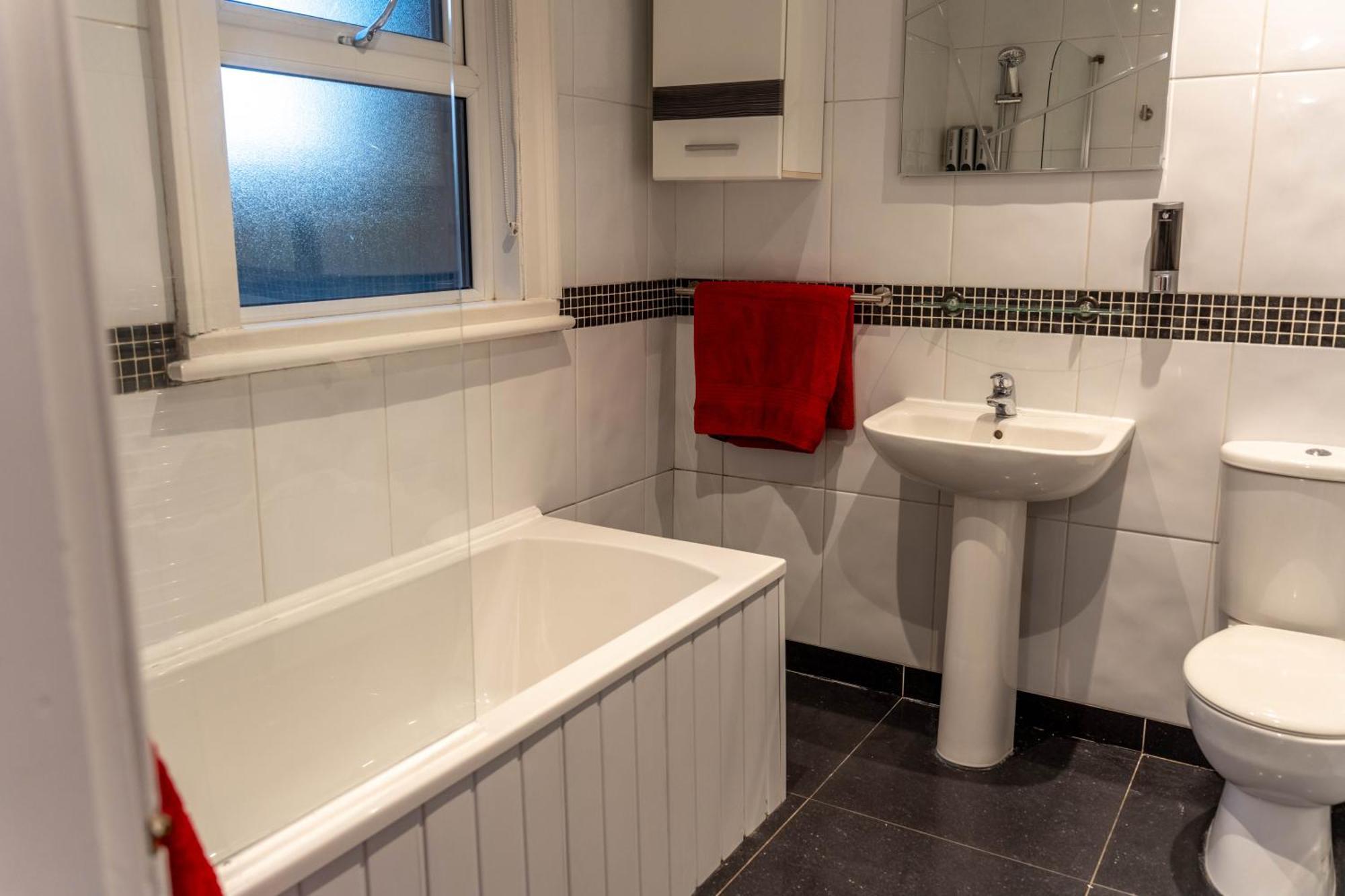 Lodging In Carrickfergus Centre Extérieur photo
